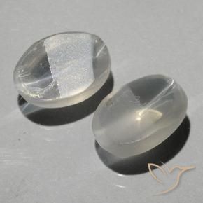 Pedras preciosas de Sillimanita Olho de Gato branco quente natural de 1.99 ct, oval, Transparente