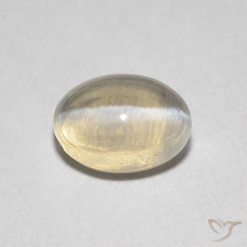 0.86ct Natural Castanho muito claro Sillimanita Olho de Gato, oval, Transparente