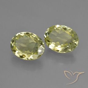Pedras preciosas de Sillimanita amarelo médio natural de 4.02 ct, oval, VVS