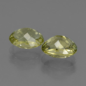 Pedras preciosas de Sillimanita amarelo médio natural de 4.94 ct, Corte Oval, VS