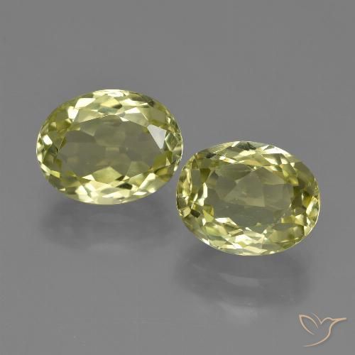 4.32ctw Natural Verde amarelo Sillimanita, oval, VVS-VS