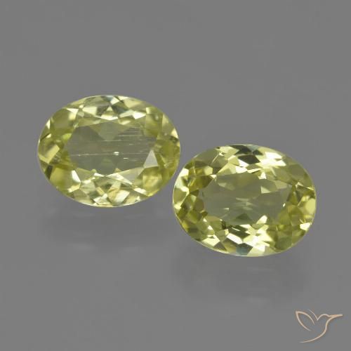 3.44ctw Natural Amarelo esverdeado Sillimanita, oval, VS