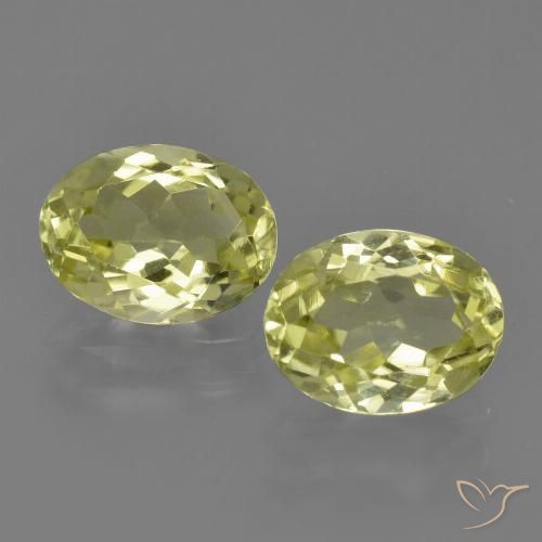 2.91ctw Natural amarelo médio Sillimanita, oval, VVS-VS