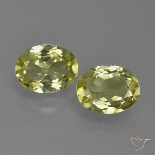 2.47ctw Natural Amarelo esverdeado Sillimanita, oval, VVS-VS