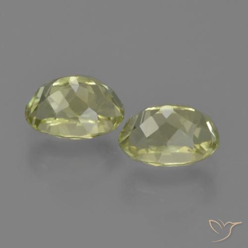 Pedras preciosas de Sillimanita Amarelo esverdeado natural de 3.27 ct, oval, VVS-VS
