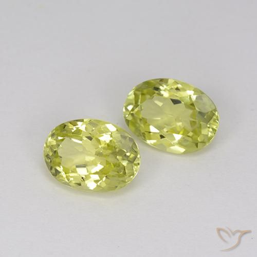 Pedras preciosas de Sillimanita amarelo médio natural de 2.82 ct, oval, VVS-VS