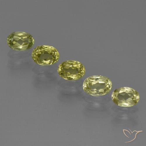 2.63ctw Natural Amarelo esverdeado Sillimanita, oval, VVS-VS