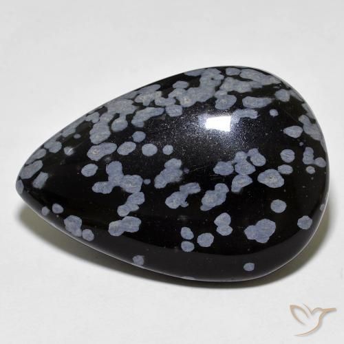 27.45ct Natural cinza-branco preto Obsidiana Floco de Neve, Formato de pêra, Opaco