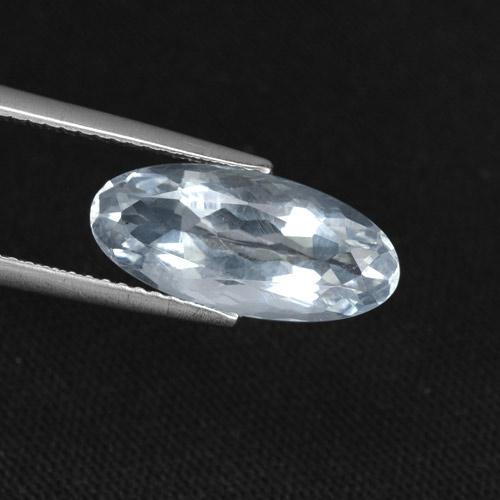 Sodalita branco natural 2,85ct, corte oval, VS