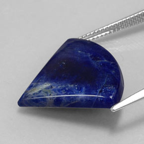 Sodalita Violeta Azul Natural 8.50ct, Forma extravagante, Opaco