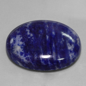 Sodalita azul natural 66,87ct, corte oval, opaco