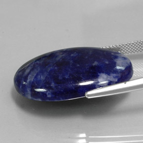 Sodalita azul natural 31,17ct, corte oval, opaco