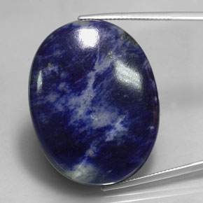 Sodalita azul natural 56,50ct, corte oval, opaco