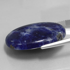 Sodalita azul natural 56,50ct, corte oval, opaco