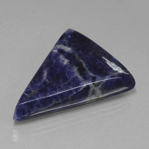 Sodalita azul natural 36,42ct, trillion, opaco