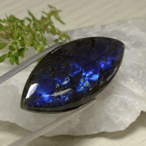 Espectrolita multicolorido natural 24,60ct, marquise, opaco
