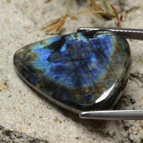 Espectrolita multicolorido natural 17,21ct, formato de pêra, opaco