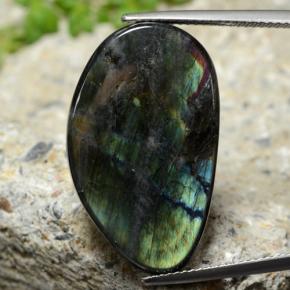 Espectrolita multicolorido natural 14,77ct, forma extravagante, opaco