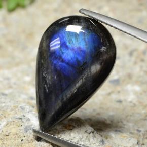 Espectrolita multicolorido natural 8,15ct, formato de pêra, opaco