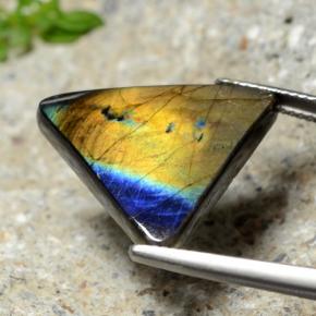 Espectrolita multicolorido natural 9,73ct, trillion, opaco