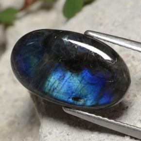 Espectrolita multicolorido natural 3,27ct, corte oval, opaco