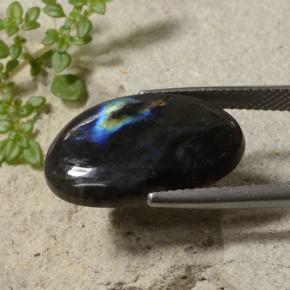 Espectrolita multicolorido natural 7,95ct, forma extravagante, translúcido