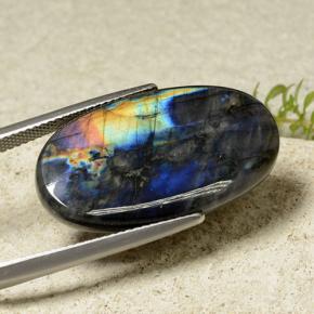 Espectrolita multicolorido natural 14,82ct, corte oval, opaco