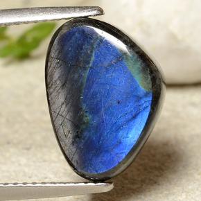 Espectrolita multicolorido natural 6,88ct, forma extravagante, opaco