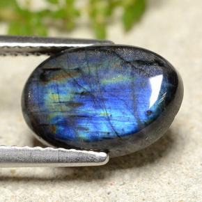 Espectrolita multicolorido natural 2,95ct, corte oval, opaco