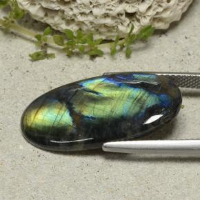 Espectrolita multicolorido natural 9,84ct, corte oval, opaco