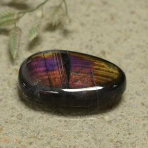 Espectrolita multicolorido natural 3,17ct, corte oval, opaco