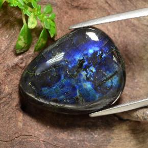 Espectrolita multicolorido natural 15,34ct, formato de pêra, opaco