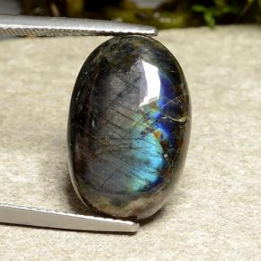 Espectrolita multicolorido natural 8,80ct, corte oval, opaco