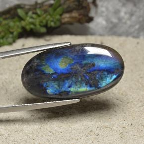 Espectrolita multicolorido natural 16,87ct, corte oval, opaco