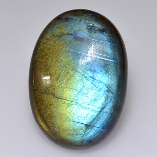 Espectrolita multicolorido natural 17,91ct, corte oval, translúcido