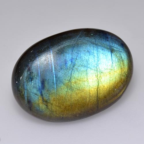 Espectrolita multicolorido natural 17,91ct, corte oval, translúcido