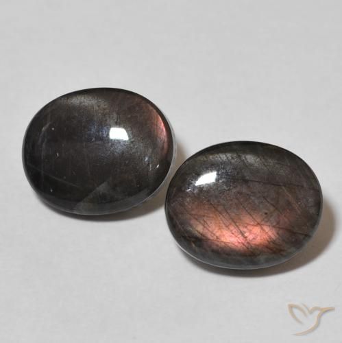 4.48ctw Natural Multicolorido Spectrolite, oval, Opaco