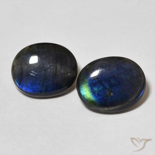 3.88ctw Natural Multicolorido Spectrolite, oval, Opaco