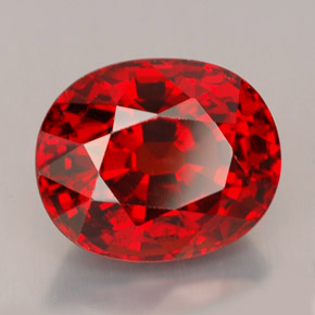 Granada espessartita vermelho natural 7,68ct, corte oval, VVS-VS