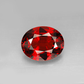 Granada espessartita vermelho natural 7,03ct, corte oval, VVS-VS