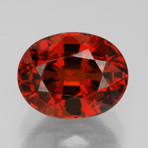 Granada espessartita vermelho natural 5,72ct, corte oval, VVS-VS