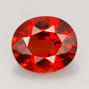 Granada espessartita laranja natural 4,57ct, corte oval, VVS
