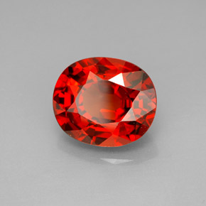 Granada espessartita laranja natural 5,24ct, corte oval, VVS