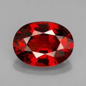 Granada espessartita Laranja Vermelho Natural 5.68ct, Corte Oval, VVS-VS