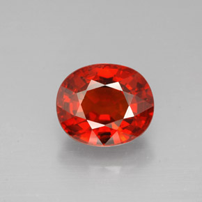 Granada espessartita laranja natural 2,77ct, corte oval, VS