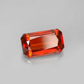 Granada espessartita laranja natural 2,79ct, corte esmeralda, VS-SI