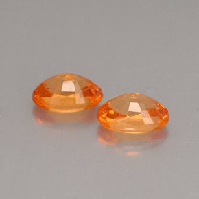 Pedras preciosas de granada espessartita laranja natural de  ct, corte oval, VS-SI