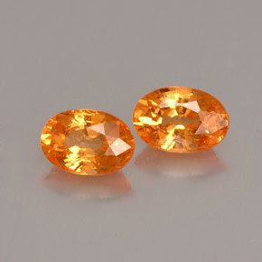 Pedras preciosas de granada espessartita laranja natural de  ct, corte oval, VS-SI