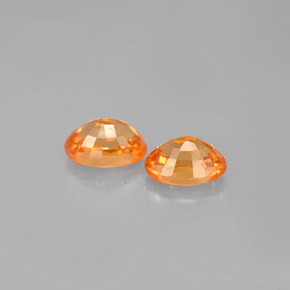 Pedras preciosas de granada espessartita laranja natural de  ct, corte oval, VS-SI