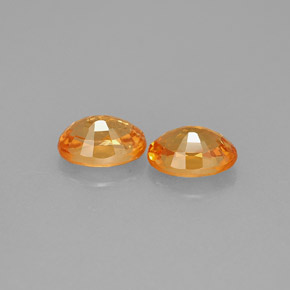 Pedras preciosas de granada espessartita laranja natural de  ct, corte oval, VS-SI
